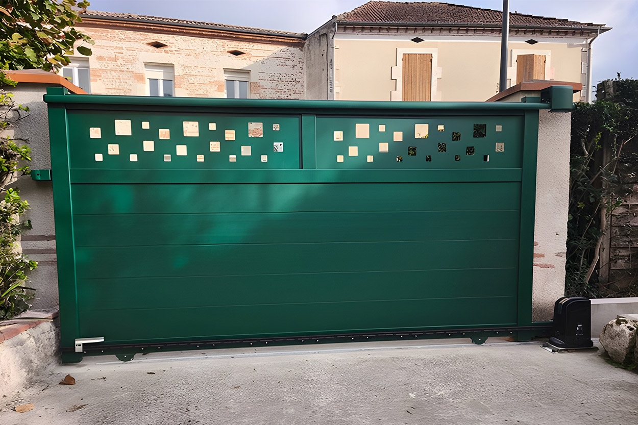 Automatisme Agen, Automatisme Lot-et-Garonne, Clôtures Agen, Clôtures Lot-et-Garonne, Pergolas Agen, Pergolas Lot-et-Garonne, Portail Agen, Portail Lot-et-Garonne, Porte de garage Agen, Porte de garage Lot-et-Garonne