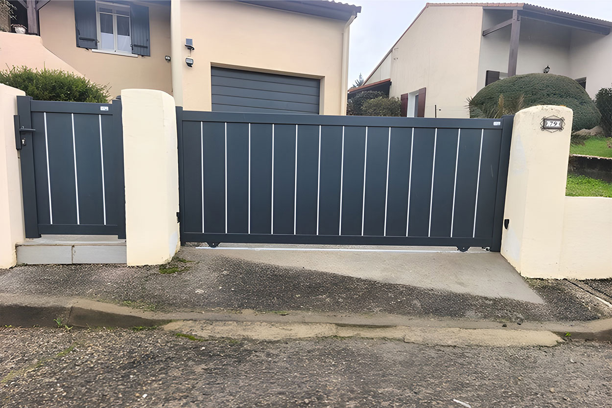 Automatisme Agen, Automatisme Lot-et-Garonne, Clôtures Agen, Clôtures Lot-et-Garonne, Pergolas Agen, Pergolas Lot-et-Garonne, Portail Agen, Portail Lot-et-Garonne, Porte de garage Agen, Porte de garage Lot-et-Garonne