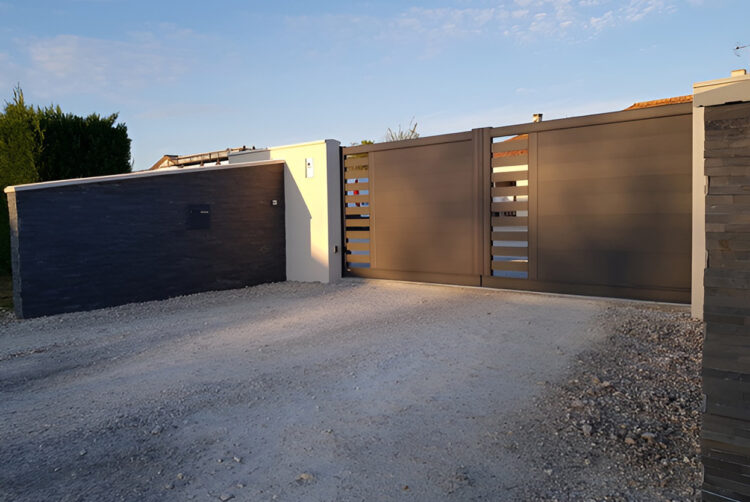 Automatisme Agen, Automatisme Lot-et-Garonne, Clôtures Agen, Clôtures Lot-et-Garonne, Pergolas Agen, Pergolas Lot-et-Garonne, Portail Agen, Portail Lot-et-Garonne, Porte de garage Agen, Porte de garage Lot-et-Garonne